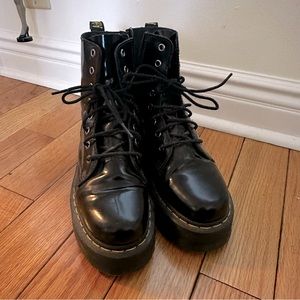 Dr. Martens Smooth Leather Jadon Boots